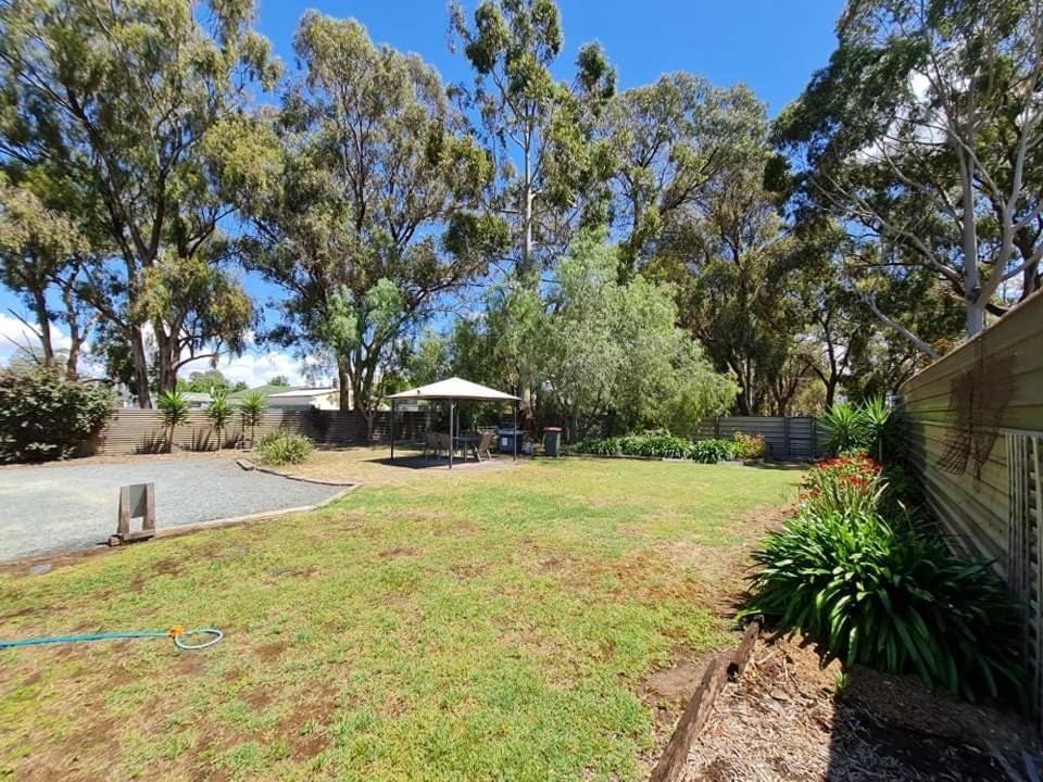 Kyabram Country Motel Exterior foto